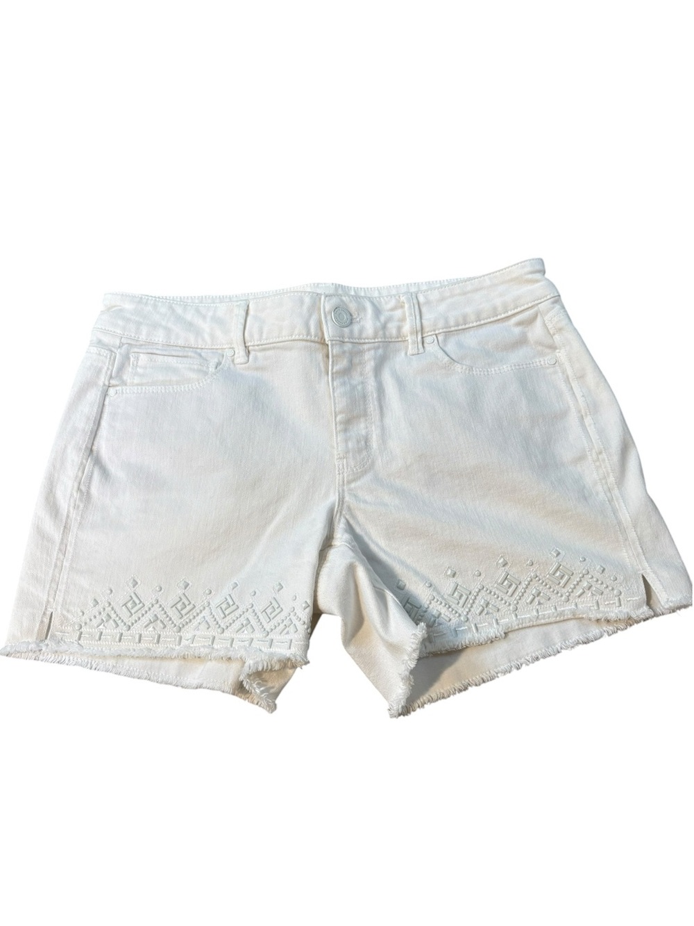 White House Black Market White Embellished The Shorts. Size 4